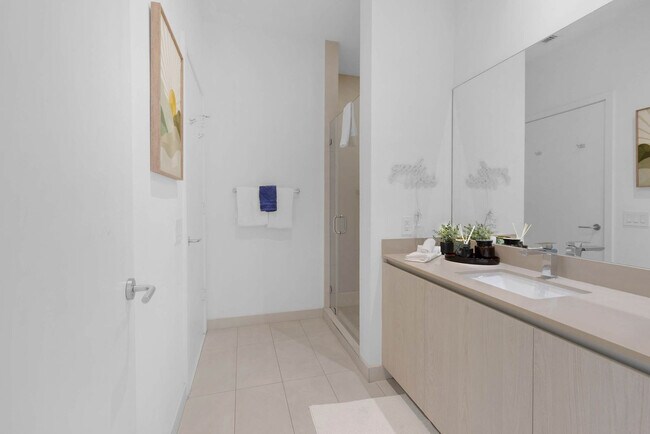Building Photo - 4111 S Ocean Dr