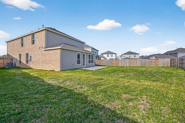 Building Photo - 8110 Shelter Bay Ln