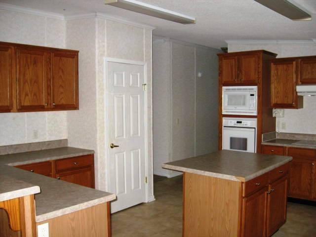 Building Photo - 9413 Alabama St