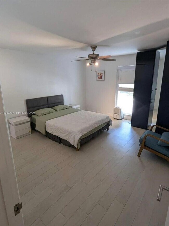 Building Photo - 201 178th Dr