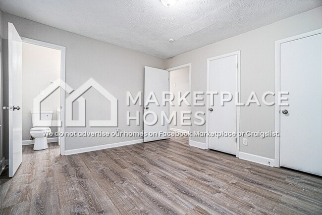 Building Photo - 3456 White Oak Ct