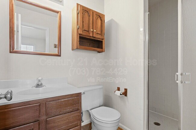 Building Photo - 6719 Sunset Woods Ct