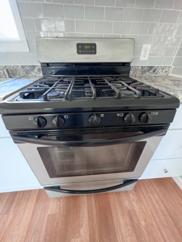 Building Photo - 7069 Belleville Rd