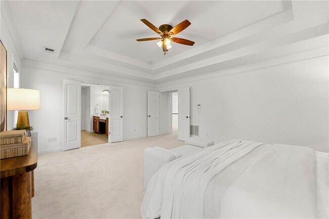 Building Photo - 325 Cranbrooke Cir