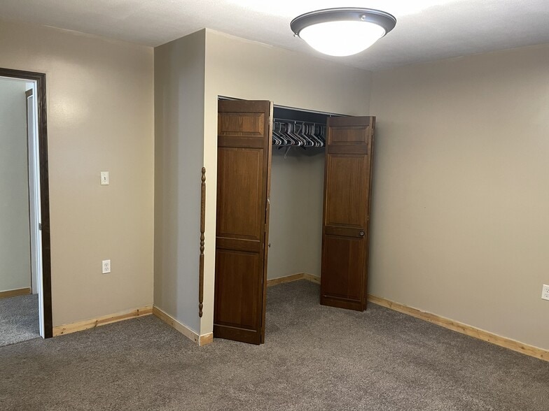 Building Photo - 1048 Caldwell Ave