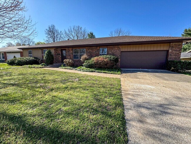 Primary Photo - 4 Bed 3 Bath 2 Car Garage
