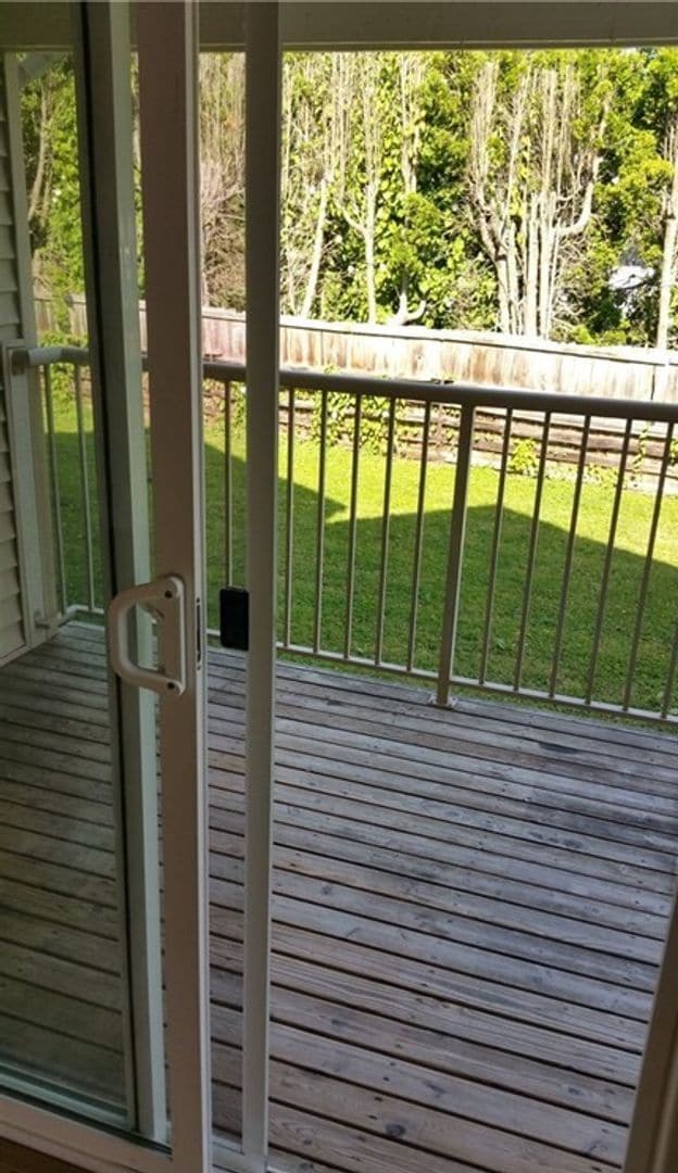 Building Photo - 5786 Portal Way