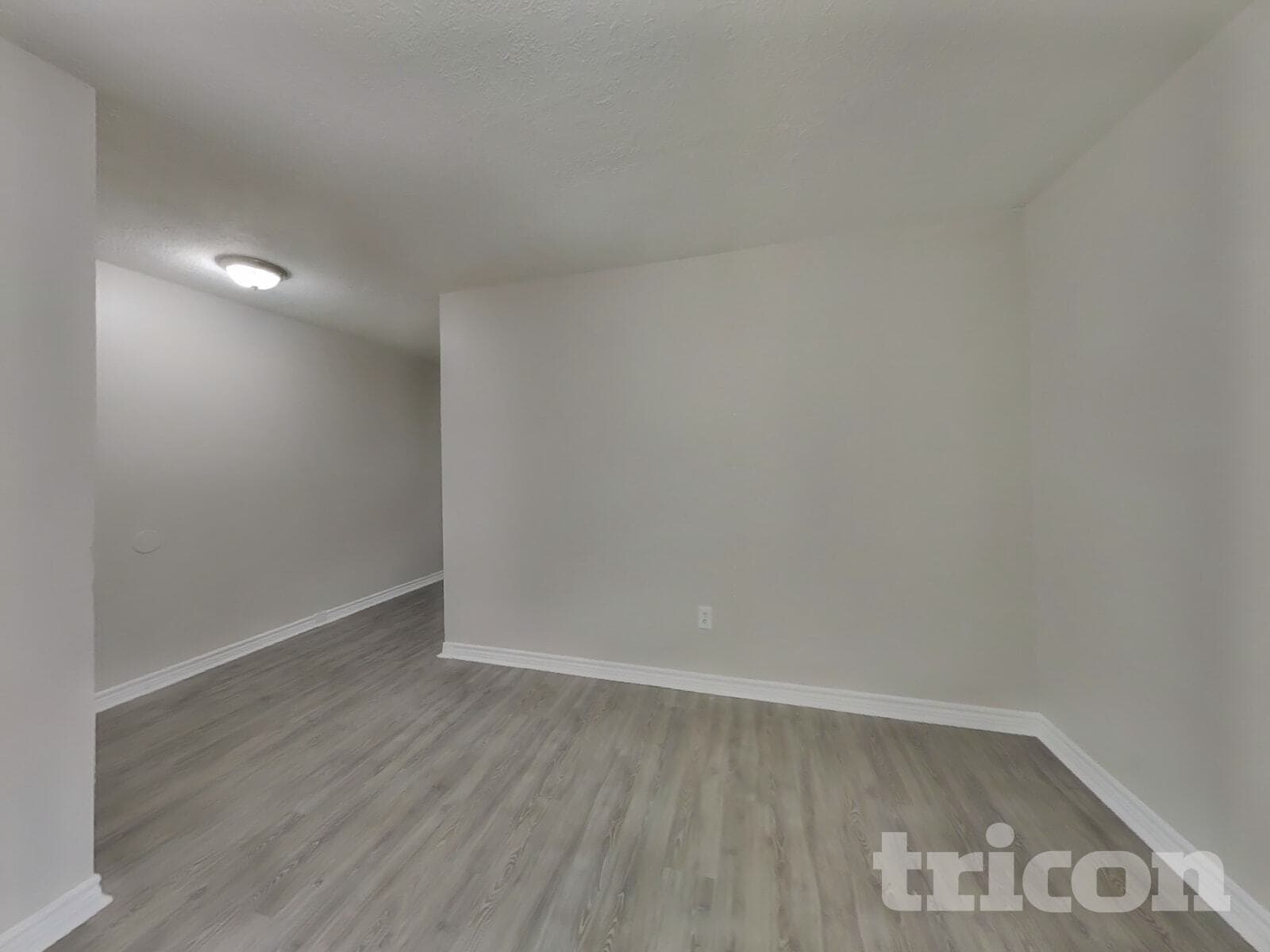 Building Photo - 5519 Bridgegate Dr