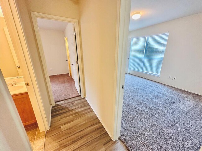 Building Photo - 2205 Boyds Way