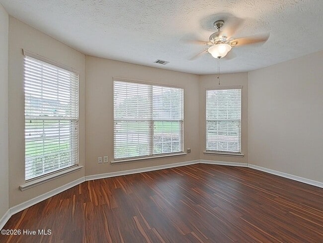 Building Photo - 298 High Meadows Cir