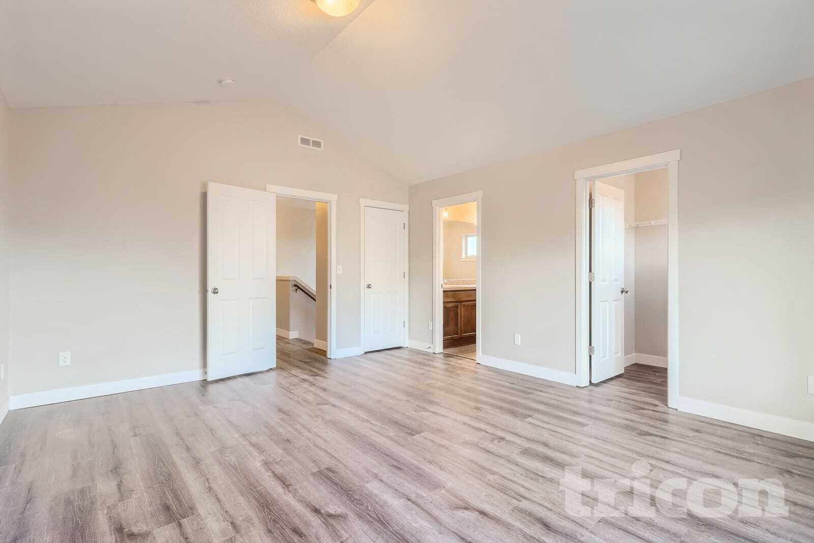 Building Photo - 7615 NE 60th Way