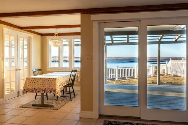 Building Photo - 33 Eagle Hill Rd