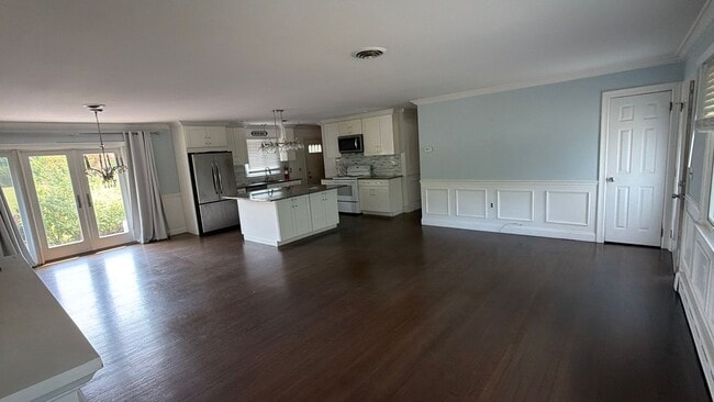 Building Photo - Move-In Ready 3-Bed, 2.5-Bath Home with a Beautiful Big Yard in Peaceful Jackson, NJ