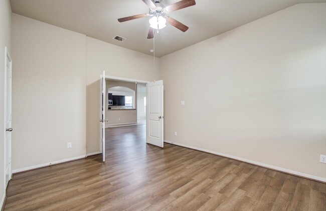 Building Photo - 3243 Aegean Dr