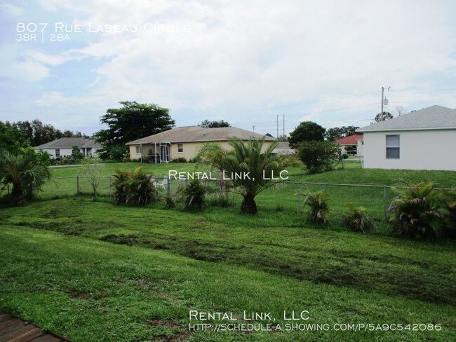 Building Photo - 807 Rue Labeau Cir