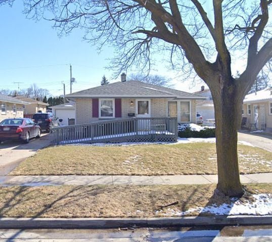Primary Photo - 2517 W Halsey Ave