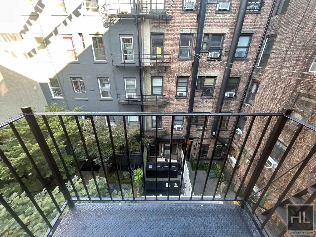 Building Photo - Avenue A