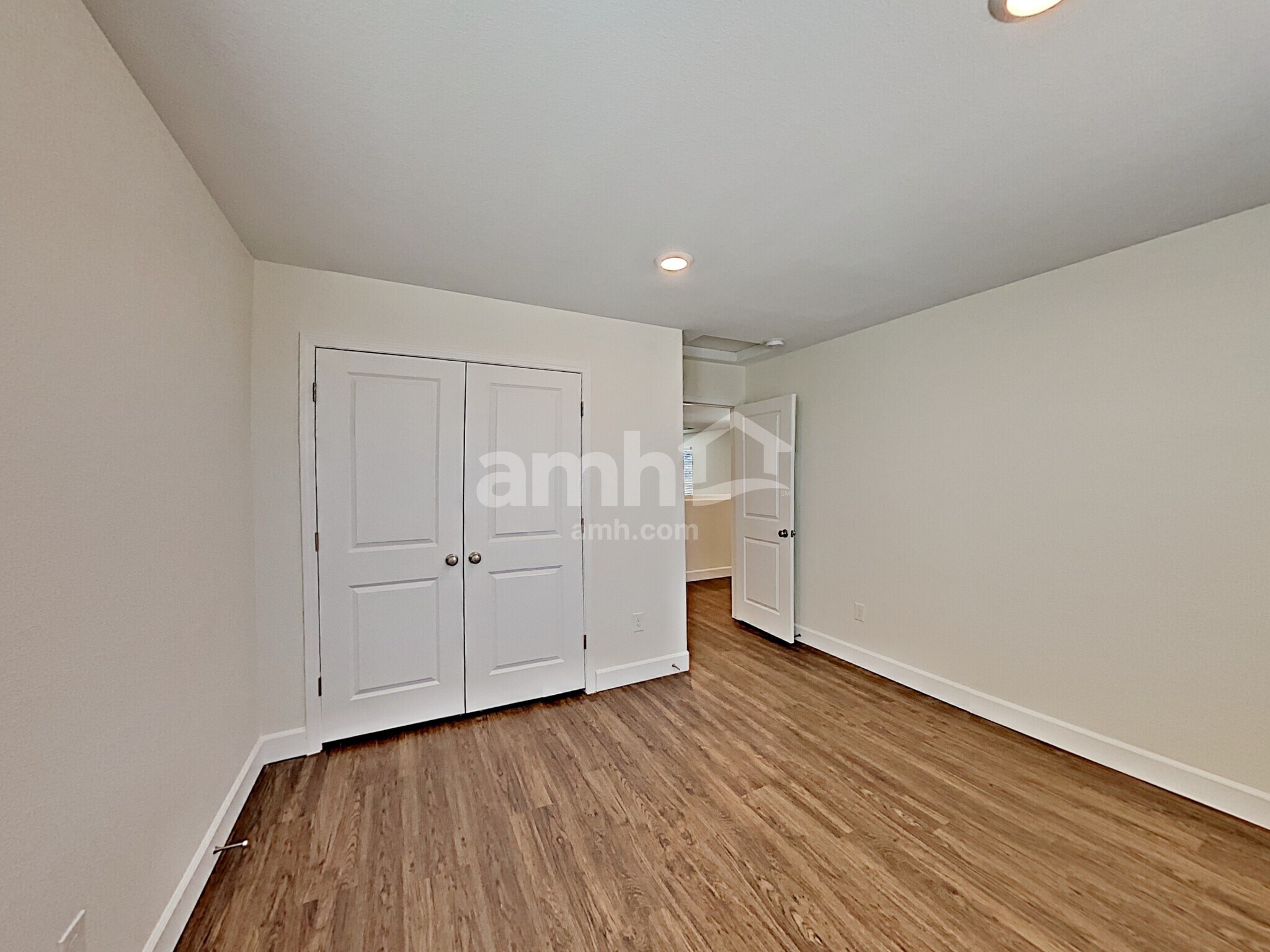 Building Photo - 8116 Inhibition Ct