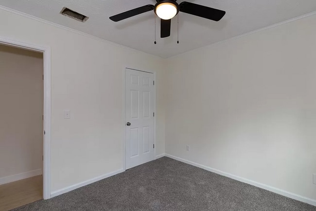 Building Photo - CUTE COZY HOME READY FOR RENT FROM MAY 13TH!