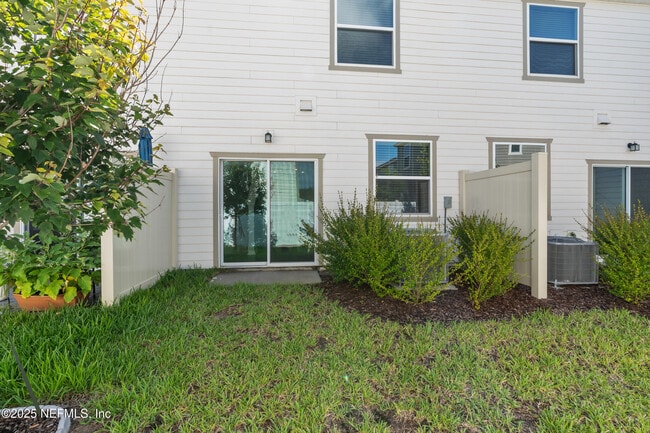 Building Photo - 11820 Junegrass Rd