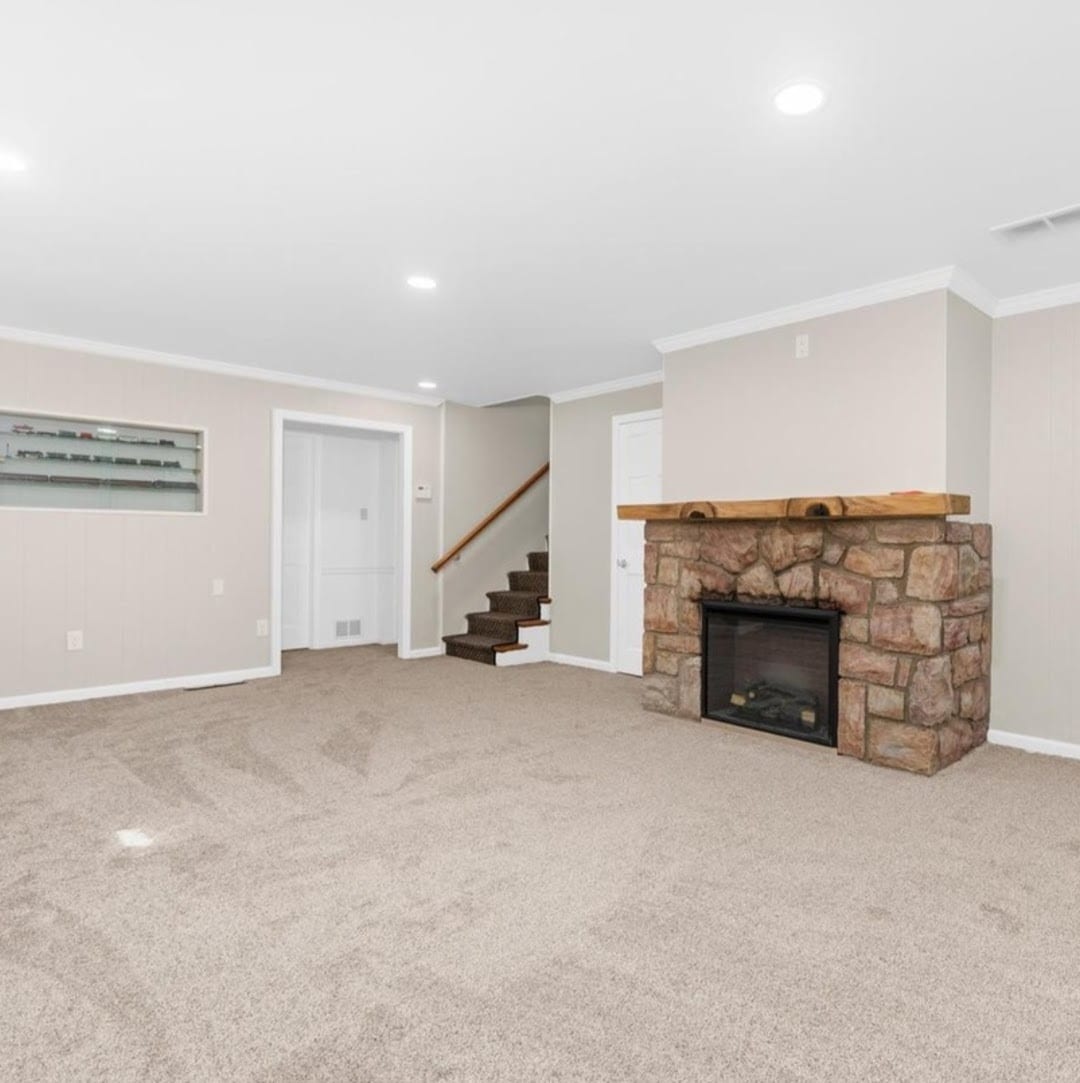 Flex space/living area downstairs - 1212 Old Mill Rd