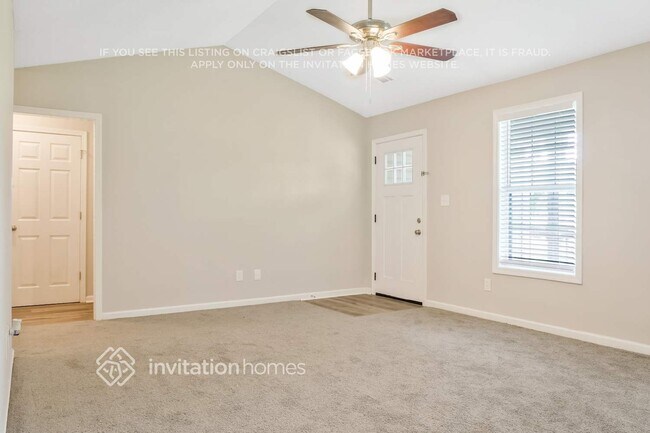 Building Photo - 413 Jordan Ln