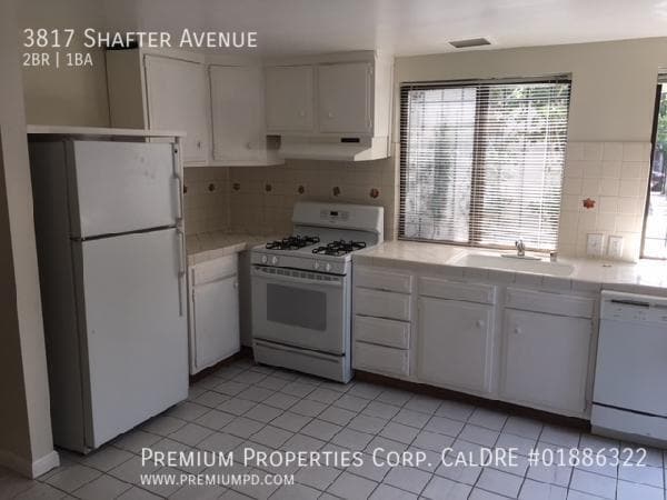 Building Photo - 3817 Shafter Ave