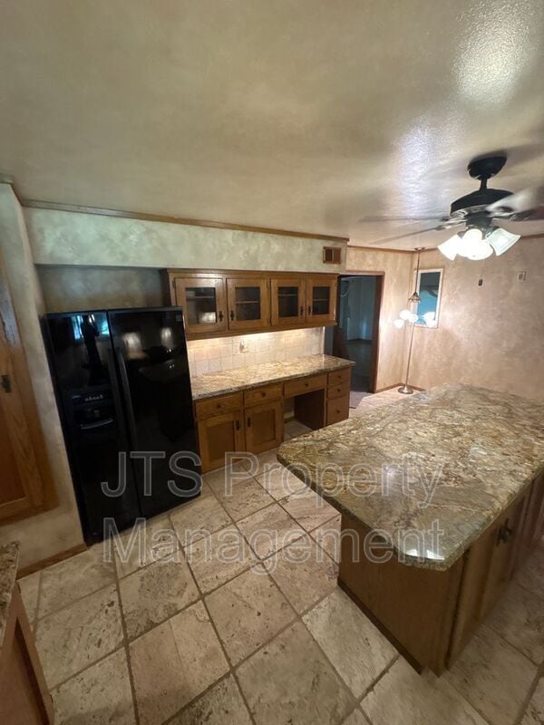 Building Photo - 6116 Mauer Ave