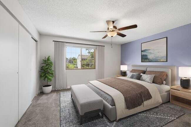 Building Photo - Spacious Townhome in Arvada