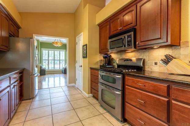 Building Photo - 9945 Rail Cir