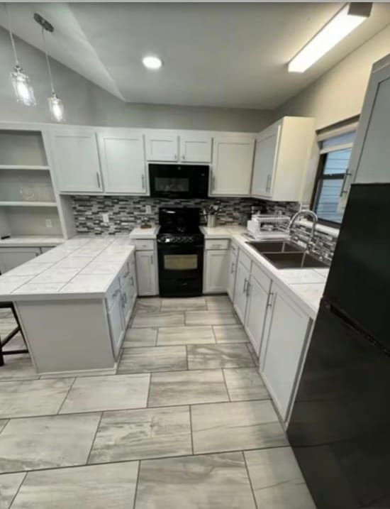 Building Photo - 100 Willow Ridge Dr