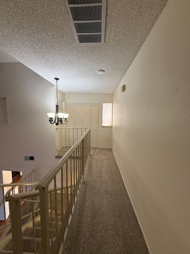 Building Photo - Beautiful Two Story Orcutt Town Home in th...
