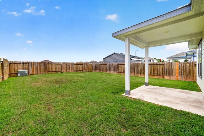 Building Photo - 8006 Barret Travis Ct