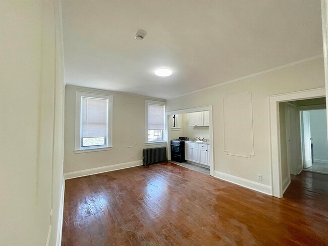 Building Photo - 1 Noll Pl