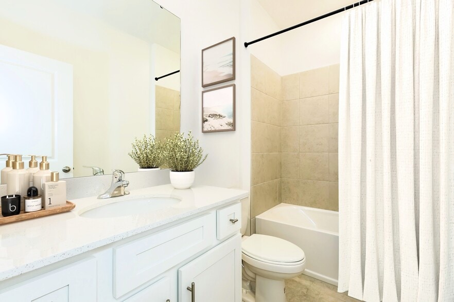 Building Photo - 1444 Tristar Dr