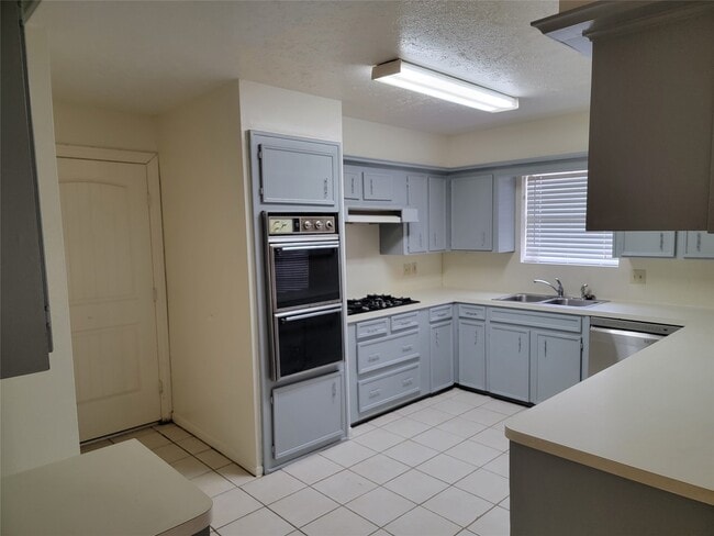 Building Photo - 11507 Sagemeadow Ln