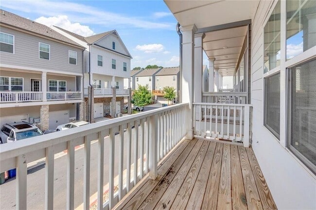 Building Photo - 2106 Irvin Ct