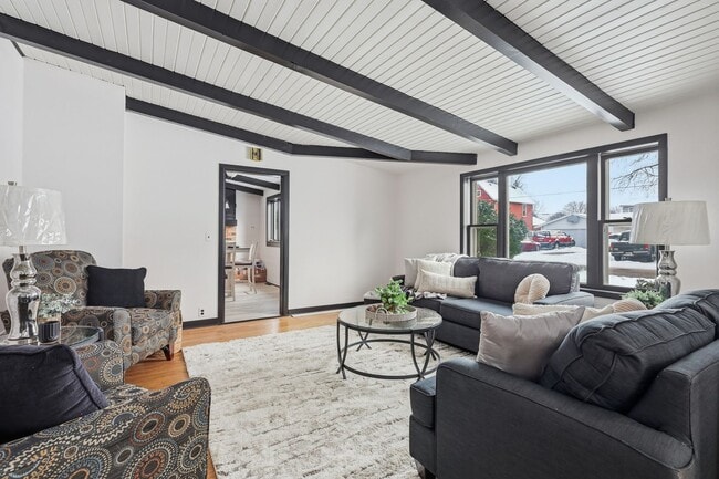 Building Photo - 3 bedroom 2 Bath Rental in Geneseo