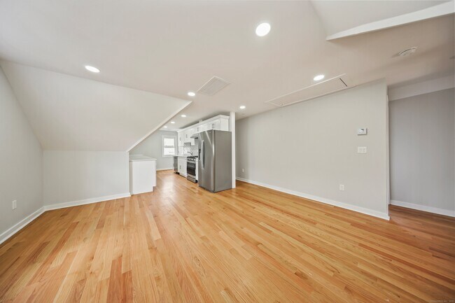Building Photo - 42 Waterville St