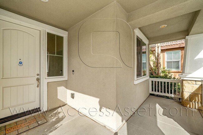 Building Photo - 8036 Englesma St