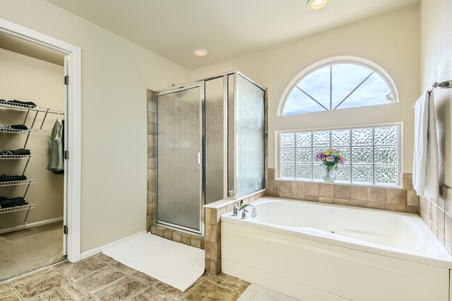 Building Photo - 5236 Malta St