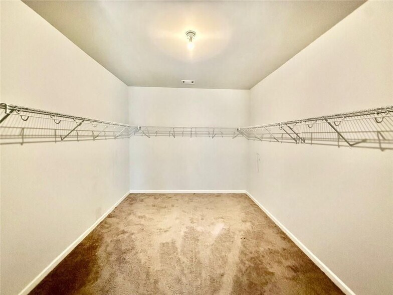 Building Photo - 3606 Andover Wy