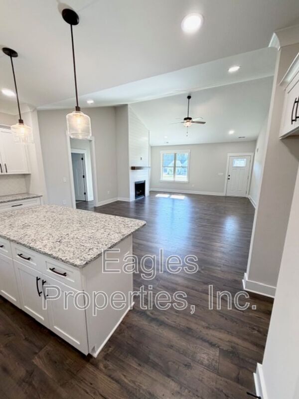 Building Photo - 609 Tuscany Cir