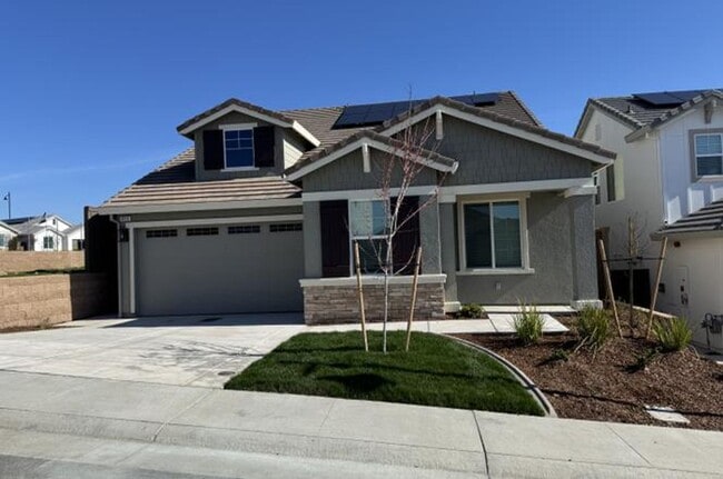 Building Photo - Recently Built Modern 4BD/2.5BA Single Family Home in Desirable Whitney Ranch Community!