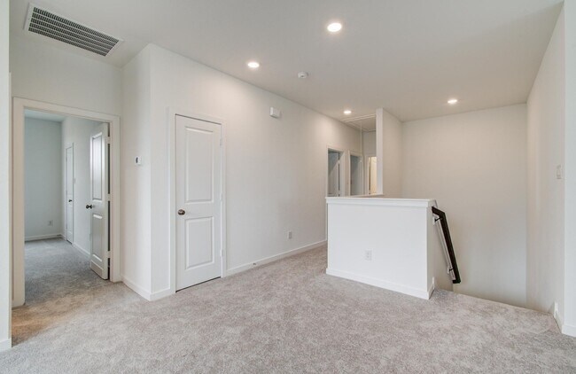 Building Photo - 11122 Swamp Edge Ln