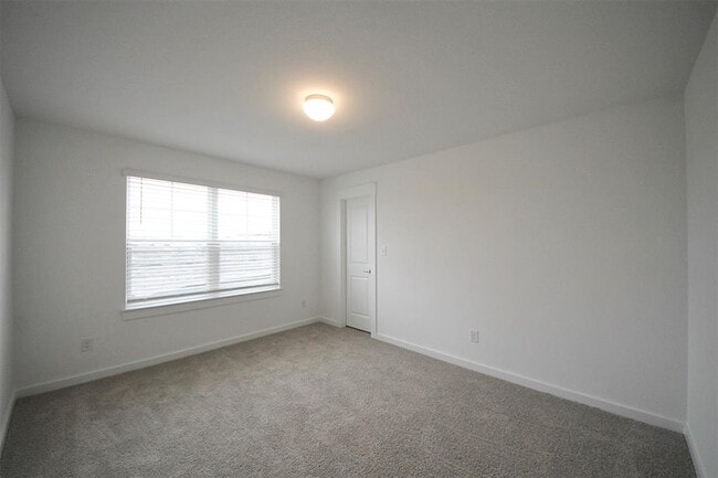 Building Photo - 15236 Sweet Mimosa Dr