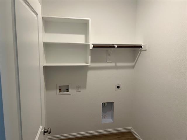 Building Photo - 2517 Maplehurst Dr