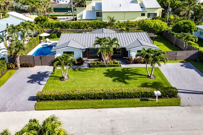 Building Photo - 30 Hersey Dr