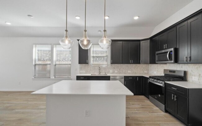 Building Photo - 1309 Tan Gable Ln