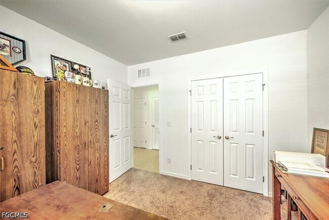 Building Photo - 3200 Birch Tree Ln